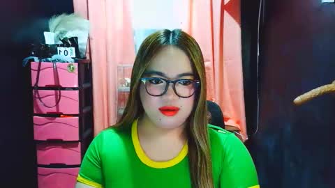 Snapshot of yourdirtygirl_lyla chatting on February 7, 5:33 am yourdirtygirl_lyla online show from February 7, 5:33 am