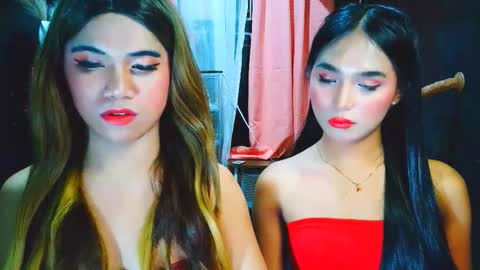 Snapshot of yourdirtygirl_lyla chatting on February 9, 6:12 pm yourdirtygirl_lyla online show from February 9, 6:12 pm