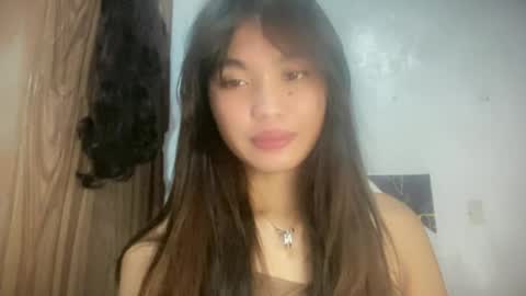 Snapshot of yourehot_sedny chatting on June 14, 8:22 pm yourehot_sedny online show from June 14, 8:22 pm
