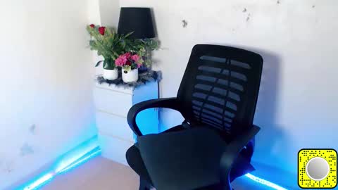 Judy online show from March 8, 7:39 pm