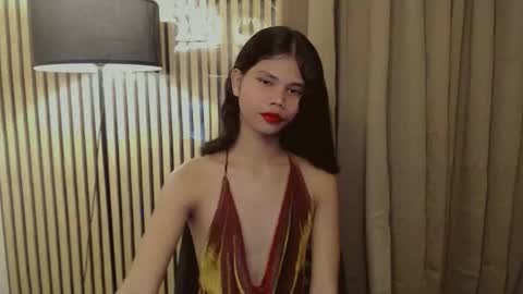 Vivian online show from November 12, 8:41 pm