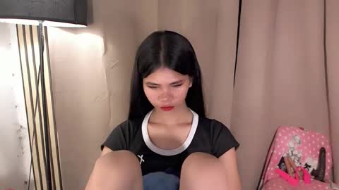 Vivian online show from April 27, 11:58 pm