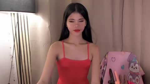 Snapshot of yourfavoratevivian chatting on June 12, 8:41 pm Vivian online show from June 12, 8:41 pm