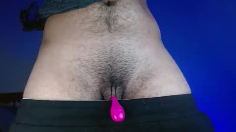 Snapshot of yourfavorite_bigclit chatting on January 13, 8:52 am yourfavorite_bigclit online show from January 13, 8:52 am