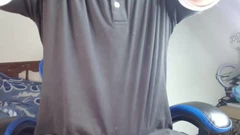 Snapshot of yourfavorite_bigclit chatting on February 15, 8:24 am yourfavorite_bigclit online show from February 15, 8:24 am