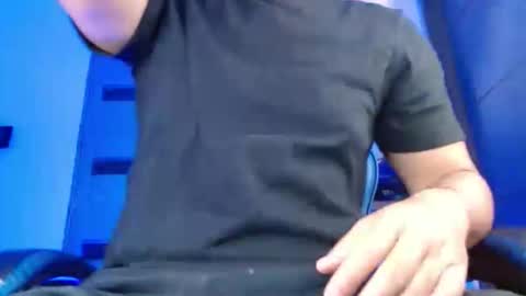 Snapshot of yourfavorite_bigclit chatting on April 27, 9:07 am yourfavorite_bigclit online show from April 27, 9:07 am