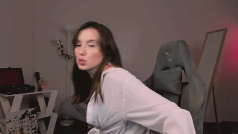 Chloe online show from January 22, 10:59 pm