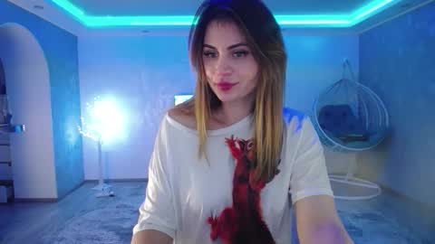 Snapshot of yourgf69 chatting on January 6, 3:29 pm call meKira online show from January 6, 3:29 pm