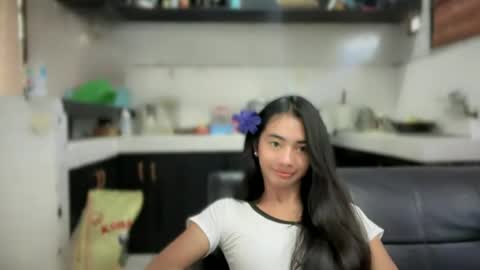 yourgirlsweet_kishia online show from July 2, 3:56 am