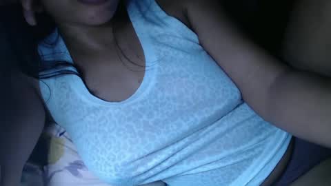 yourhotboobies23 online show from February 25, 1:06 pm