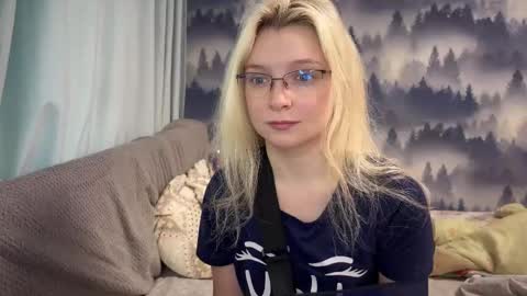 yourjessy online show from December 2, 3:12 am