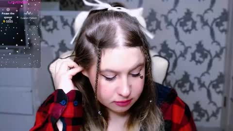 Snapshot of yourkarma_2_0 chatting on February 14, 1:41 pm Karma online show from February 14, 1:41 pm