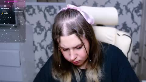 Snapshot of yourkarma_2_0 chatting on February 16, 2:02 pm Karma online show from February 16, 2:02 pm