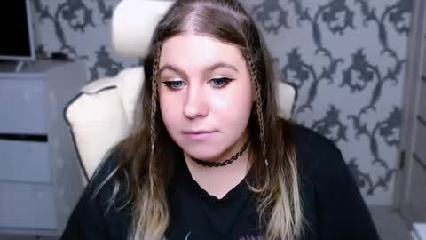 Snapshot of yourkarma_2_0 chatting on February 25, 3:10 pm Karma online show from February 25, 3:10 pm