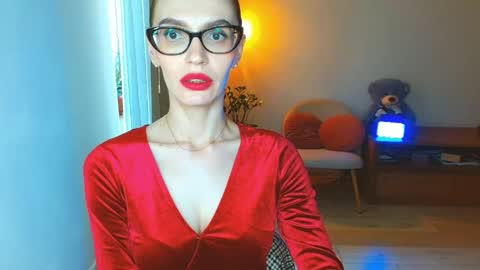 Snapshot of yourladysunshine chatting on April 25, 1:41 pm Ksyusha online show from April 25, 1:41 pm