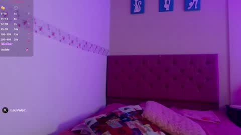 yourlittlefantasyy online show from March 28, 1:33 pm