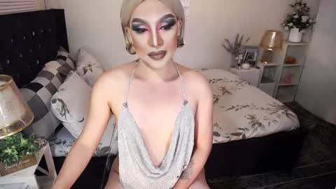 --               online show from November 19, 10:15 am