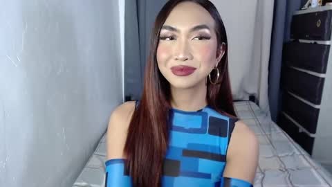 Snapshot of yourlovebella88 chatting on February 28, 3:37 pm yourlovebella88 online show from February 28, 3:37 pm
