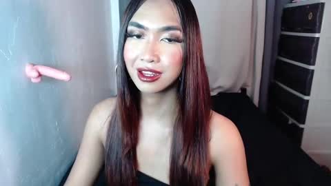 Snapshot of yourlovebella88 chatting on March 2, 9:32 pm yourlovebella88 online show from March 2, 9:32 pm