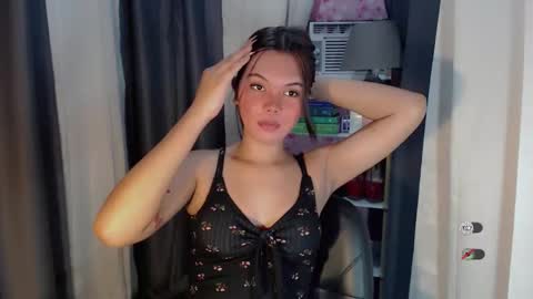 Snapshot of yourlovekylie chatting on March 20, 4:28 am KYLIE MORE online show from March 20, 4:28 am