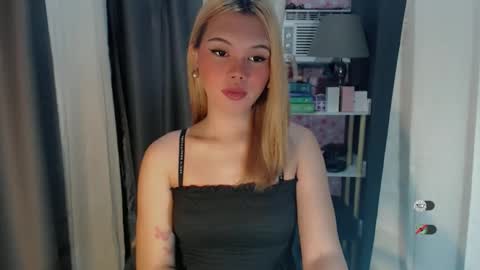 KYLIE MORE online show from May 13, 10:45 am