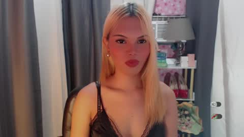 KYLIE MORE online show from June 27, 7:13 am