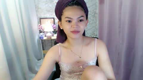 your lovely Dina online show from December 1, 1:43 am