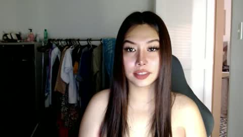 tifanny online show from February 19, 12:35 am