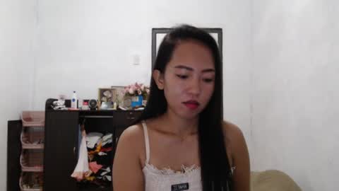 Snapshot of yourloving_maris chatting on March 4, 1:23 am yourloving_maris online show from March 4, 1:23 am