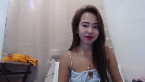 Snapshot of yourloving_maris chatting on October 4, 12:03 pm yourloving_maris online show from October 4, 12:03 pm