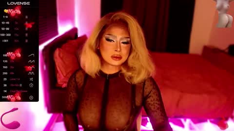 Snapshot of yourmassivecockcummer chatting on March 16, 5:44 am Carla online show from March 16, 5:44 am