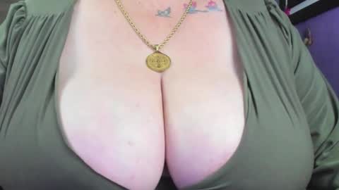 Milla 3 online show from October 9, 9:57 pm