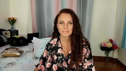 yourmysterycharm online show from January 13, 6:16 am