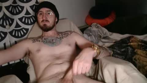 Snapshot of yourneighborhoodfriendlydick chatting on February 11, 11:15 am Sharing For Fun and Pleasure online show from February 11, 11:15 am