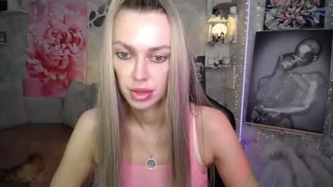 Nicky online show from July 28, 7:39 pm