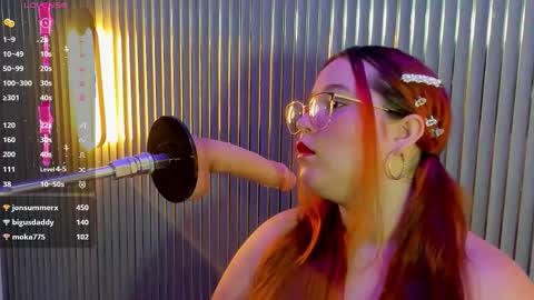 Snapshot of yourpretty_chloe chatting on January 10, 12:07 pm CHLOE online show from January 10, 12:07 pm