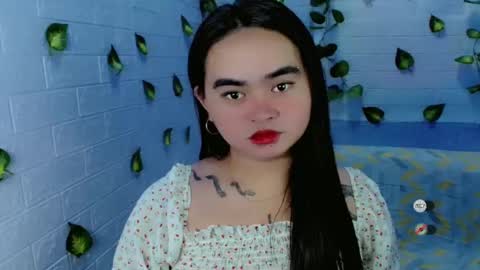 Snapshot of yourprincessthea chatting on February 17, 7:58 am yourprincessthea online show from February 17, 7:58 am