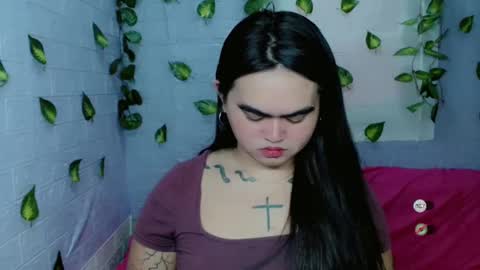 Snapshot of yourprincessthea chatting on March 12, 6:51 am yourprincessthea online show from March 12, 6:51 am