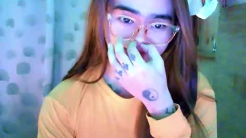 Snapshot of yourprincessthea chatting on January 16, 12:03 am yourprincessthea online show from January 16, 12:03 am