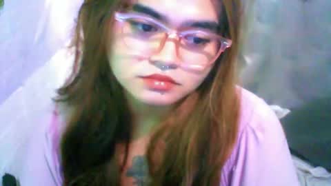 Snapshot of yourprincessthea chatting on April 12, 12:37 am yourprincessthea online show from April 12, 12:37 am