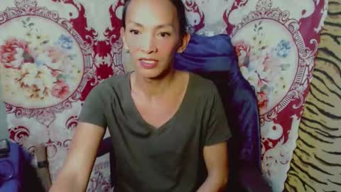 Snapshot of yourqueenofsuck chatting on September 29, 9:58 am sweet katelyn online show from September 29, 9:58 am