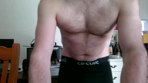 Snapshot of yourretroguy chatting on October 28, 2:04 am yourretroguy online show from October 28, 2:04 am