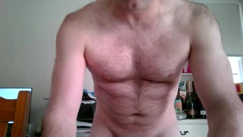 Snapshot of yourretroguy chatting on November 4, 12:54 am yourretroguy online show from November 4, 12:54 am