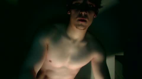 yours731783 online show from December 4, 11:57 pm