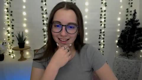 Happy online show from December 10, 10:38 am