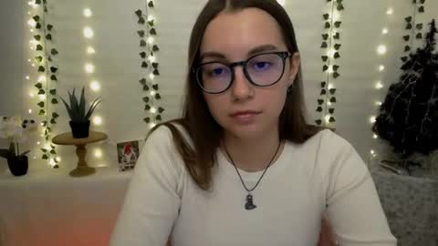 Happy online show from December 11, 12:44 pm