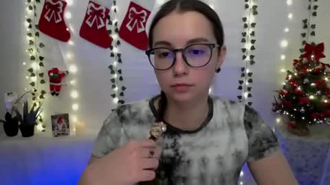 Happy online show from December 17, 9:50 am