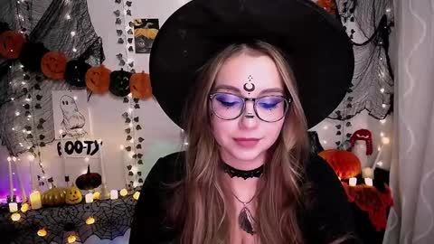 Happy online show from October 29, 8:38 am