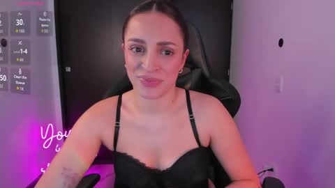Camille online show from May 20, 6:25 pm