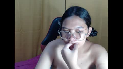 yoursexy_reb online show from March 26, 2:06 am